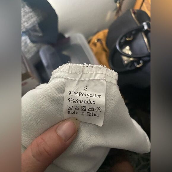 White Sleeveless Camisole Top - Picture 5 of 8